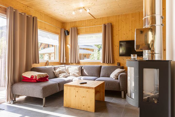 Ferienhaus für 8 Personen, mit Whirlpool und Terrasse sowie Garten und Sauna in Murau