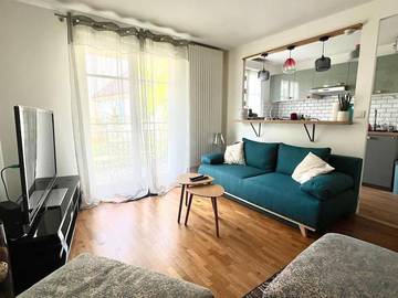 Gîte pour 4 personnes, avec terrasse à Guyancourt