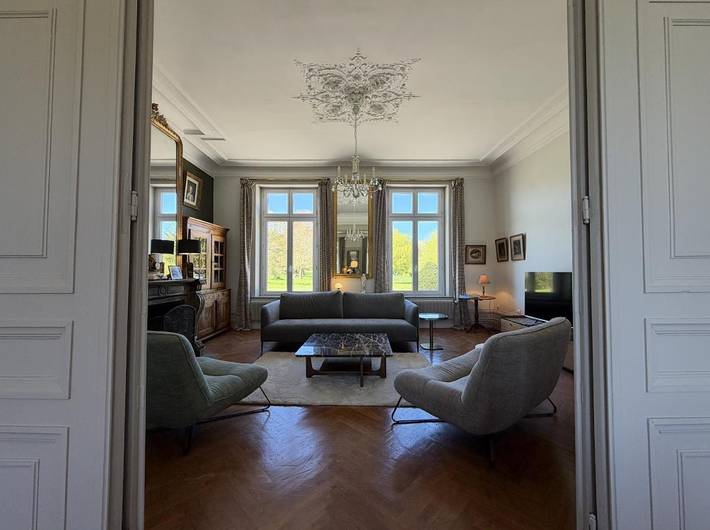 Location de vacances pour 10 personnes, avec vue et terrasse à Wierre-Effroy - 2
