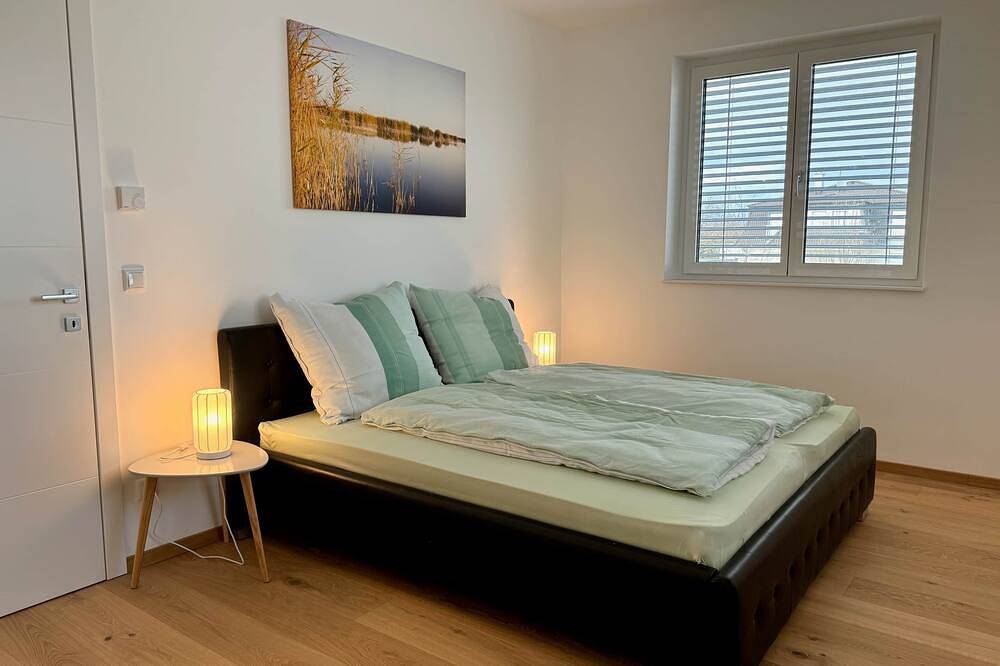 Villa 60, 4 Sz, Pool, Sauna, großer Garten in Gols, Neusiedlersee-Hügelland