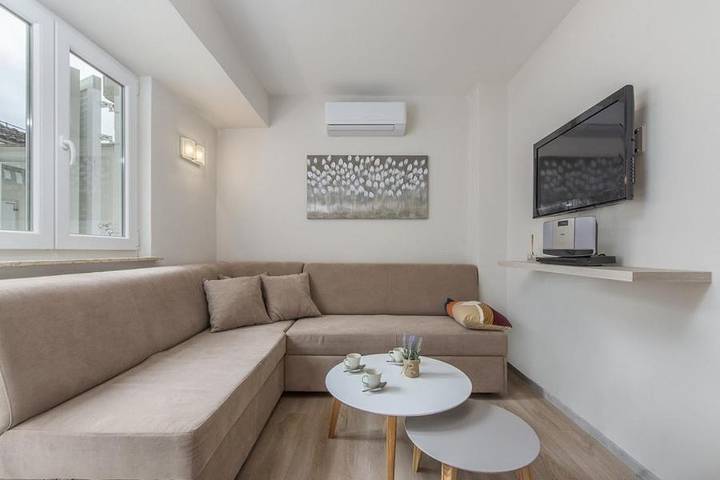 Apartament wakacyjny dla 4 osób, z Balkon/ taras w Novigrad