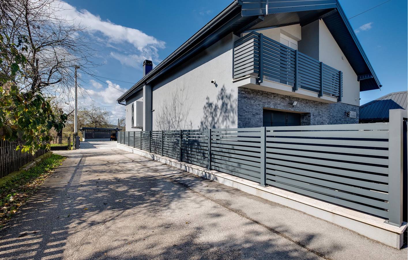 Reizende 2-Zimmer-Wohnung mit Pool und Terrasse in der Nähe des Flusses Korana in Karlovac, Karlovac und Umgebung