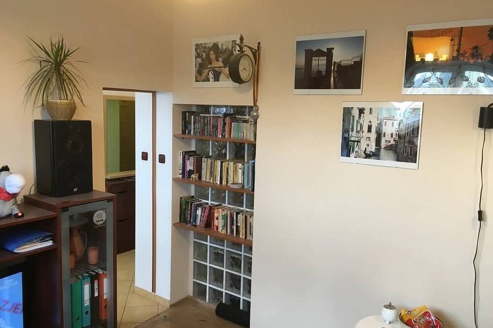 Appartement entier, Enchanting apartment with Wifi in vibrant Warszawa.Coozy place in the center! in Varsovie, Mazovie