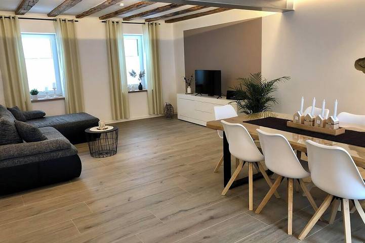 Ferienhaus für 7 Personen, mit Garten und Sauna sowie Balkon - 1