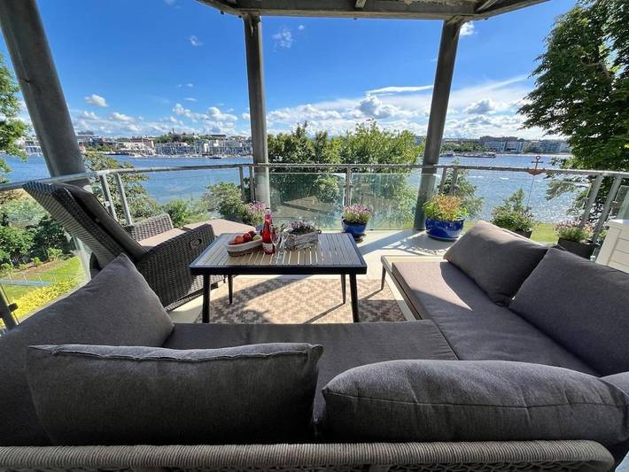 Ferienwohnung für 5 Personen, mit Balkon und Terrasse sowie Garten und Ausblick in Gehlsdorf - 3