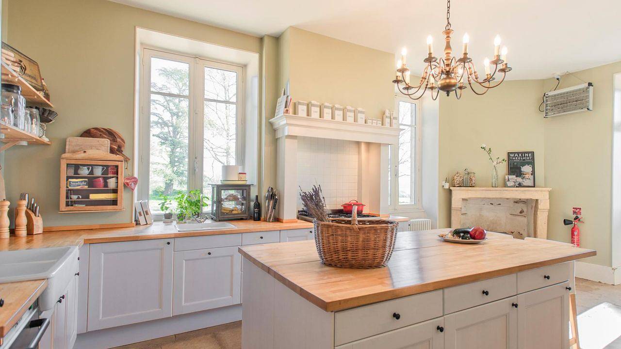 Ferienhaus für 15 Personen (450 m²) in Saint-Saulge in Saint-Saulge, Nièvre