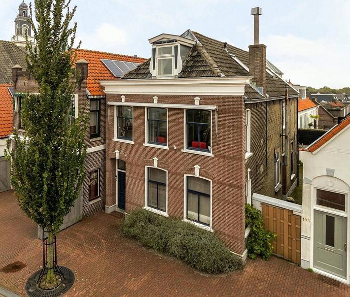 Gîte pour 4 personnes, avec sauna ainsi que vue et terrasse dans Lekkerkerk
