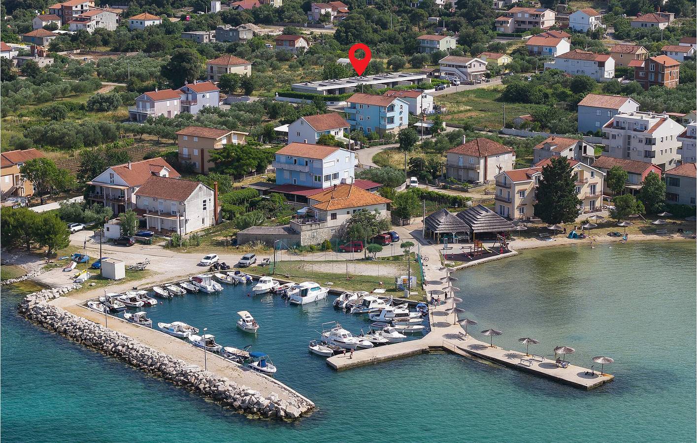 Gemütliche 2-Zimmer-Wohnung mit Pool, in Küstennähe und mit vielen Restaurants in Ugrinici, Kraj