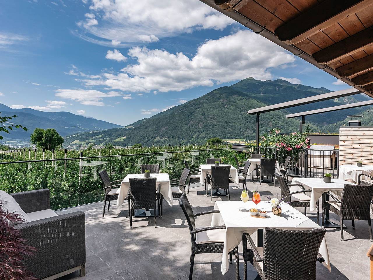 Ganze Ferienwohnung, Pension Tirolerhof - Einzelzimmer in Raas, Natz-Schabs