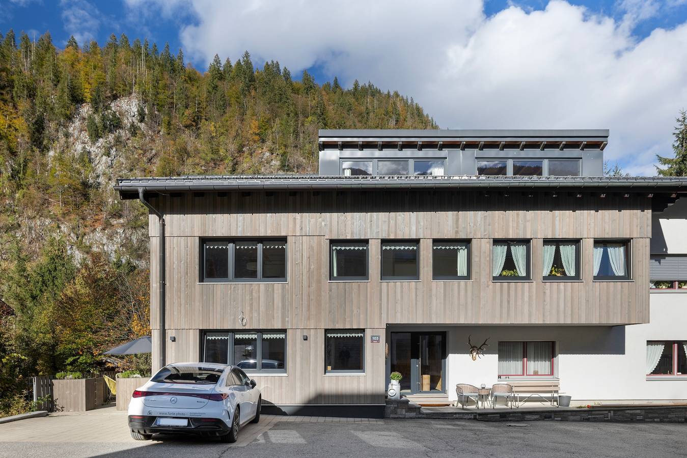 Ganze Wohnung, Ferienwohnung 'Wohnung "Steinbock"' mit Bergblick, privater Terrasse und WLAN in Bregenzerwald (Vorarlberg), Au