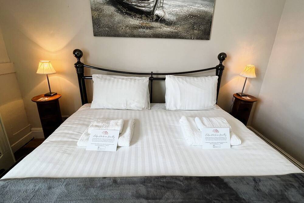 Bell Cottage in Cowes, Isle of Wight