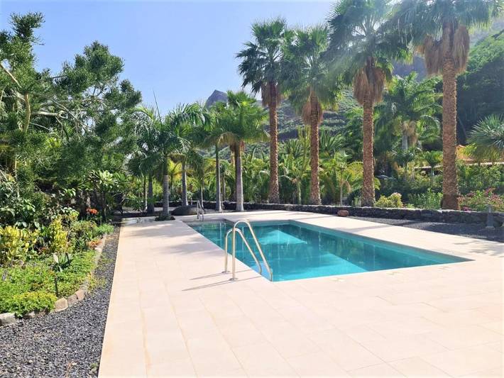 Casa rural con piscina para 12 personas, con vistas además de jardín y piscina en La Gomera - 3