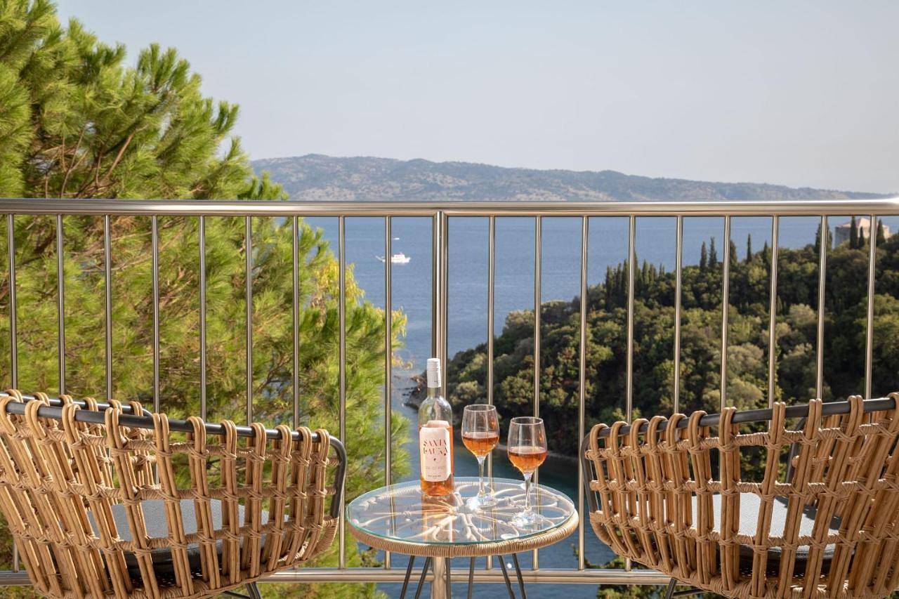 Three-Bedroom Villa in Παραλία Κερασιά, Κέρκυρα