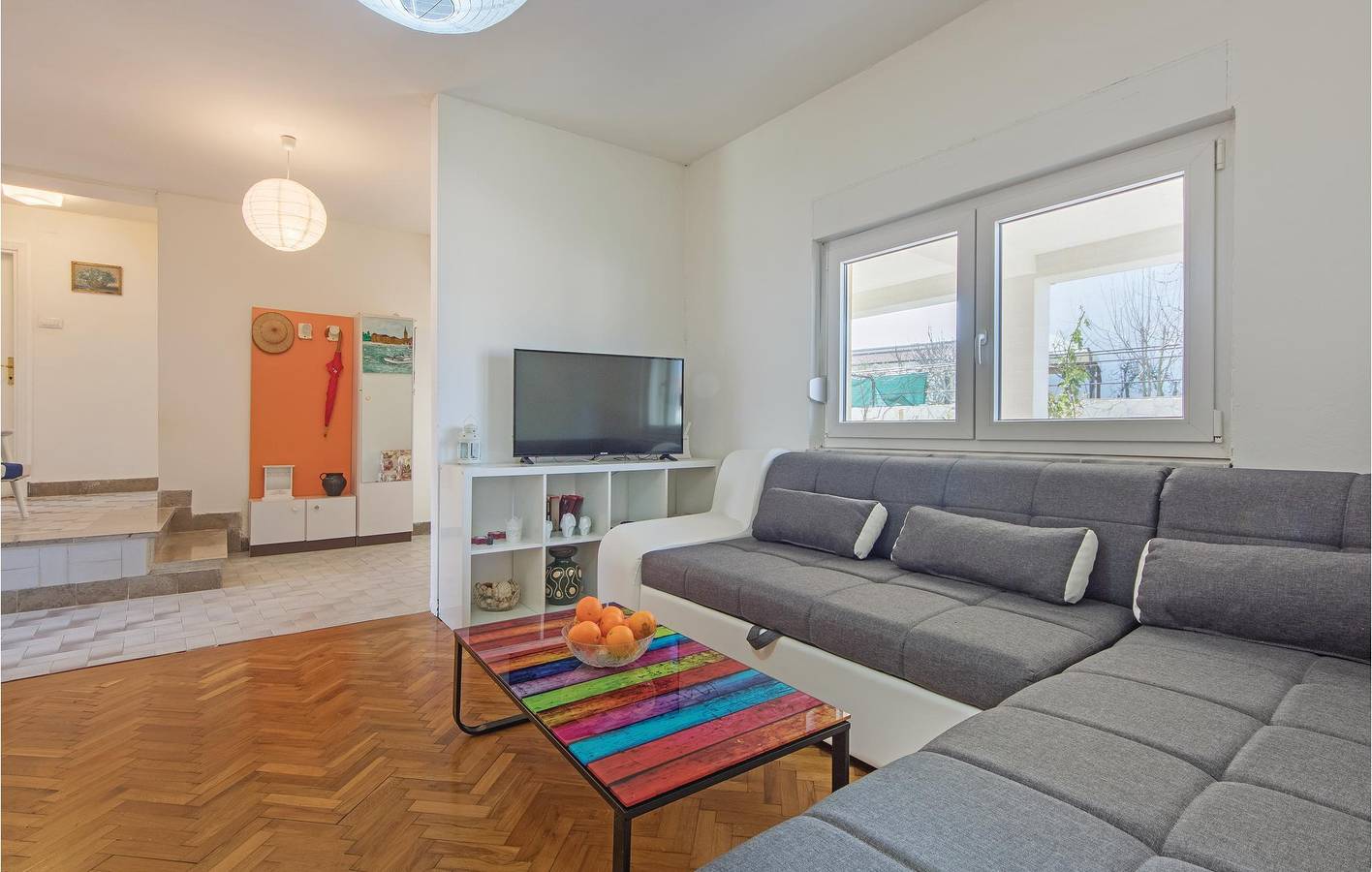Ganze Ferienwohnung, Ferienwohnung für 6 Personen mit Terrasse in Valbandon, Südküste Istrien