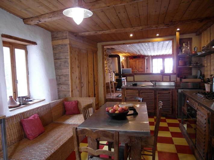 Chambre d’hôte pour 2 personnes, avec Balcon et Terrasse ainsi que Jardin et Vue à Bourg-Saint-Maurice - 4
