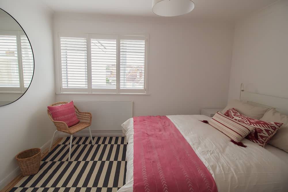 The beach box  -  a houses  that sleeps 6 guests  in 3 bedrooms in Seaford, Sussex Est