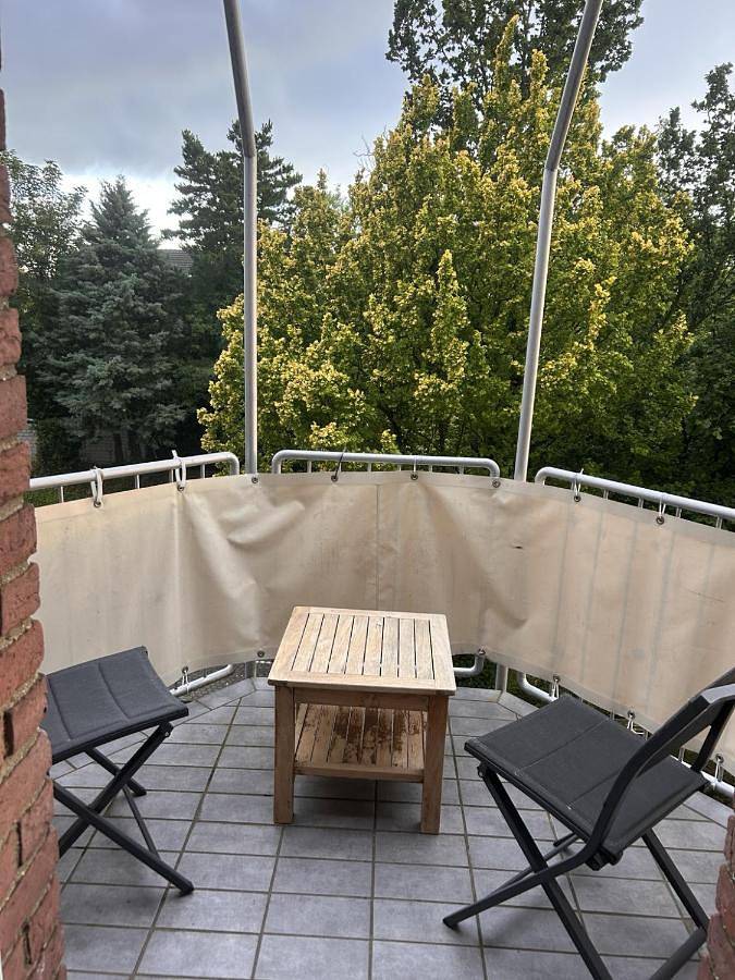 Ganze Wohnung, Großzügiges Design-Apartment nahe Köln - Balkon und Parkplatz in Pulheim, Rhein-Erft-Kreis