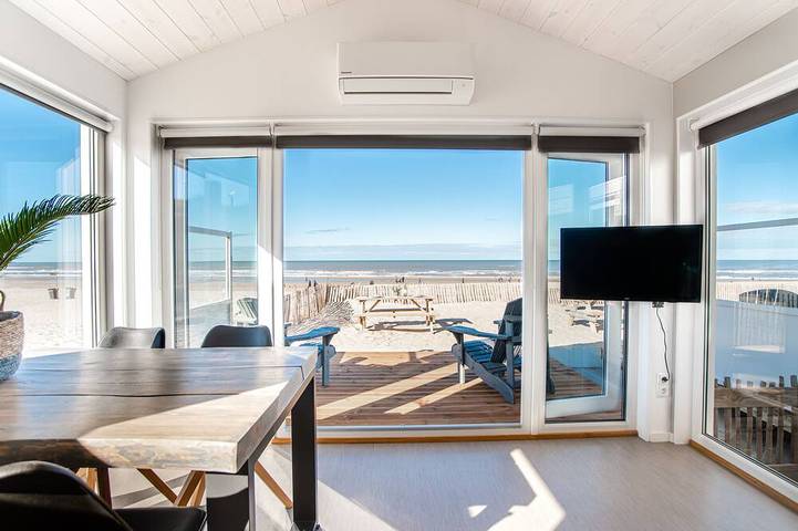 Bungalow für 2 Personen, mit Terrasse und Balkon/Terrasse in 