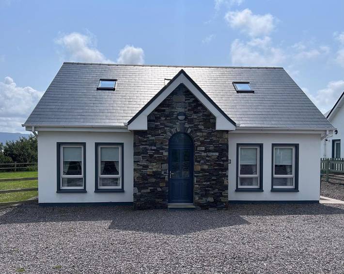 Holiday rental for 8 people, with Terrace and Garden in Valentia Island