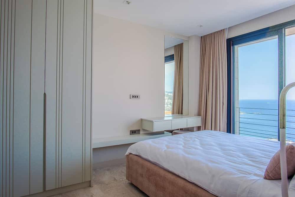 Luxury villa with sea view in Bodrum, Provinz Muğla