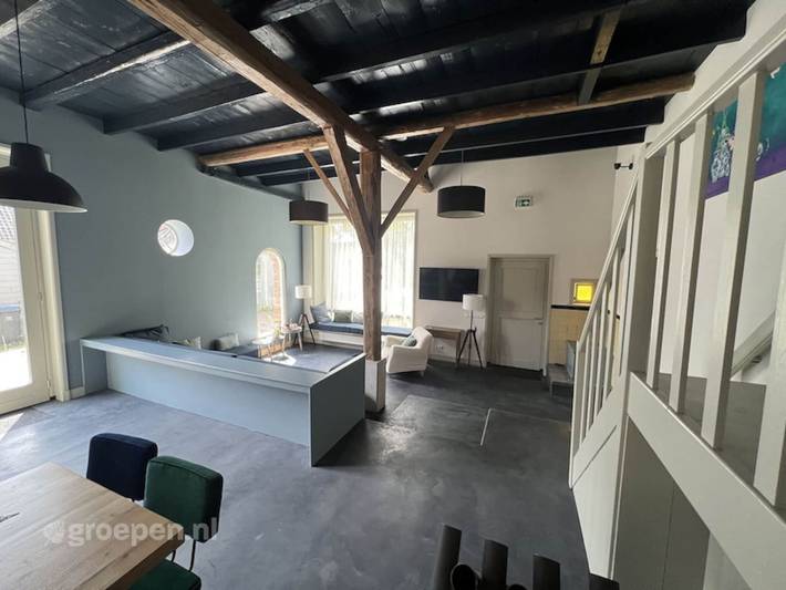 Ferienhaus für 22 Personen, mit Sauna und Terrasse, kinderfreundlich