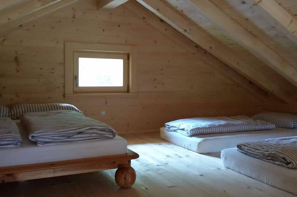 Gemütliche Holzblockhütte mit Kaminofen für Familien im Fichtelgebirge in Hohenberg an der Eger, Landkreis Wunsiedel im Fichtelgebirge
