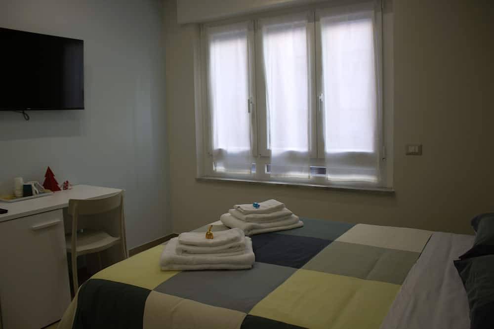 The Poet's Oasis | Poetry Room in Crotone, Crotone Province