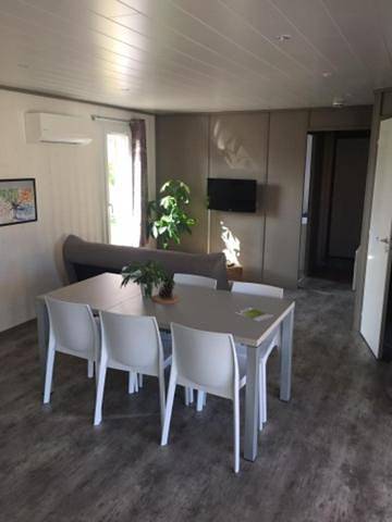 Two-Bedroom Chalet in Tosse, Côte d’Argent
