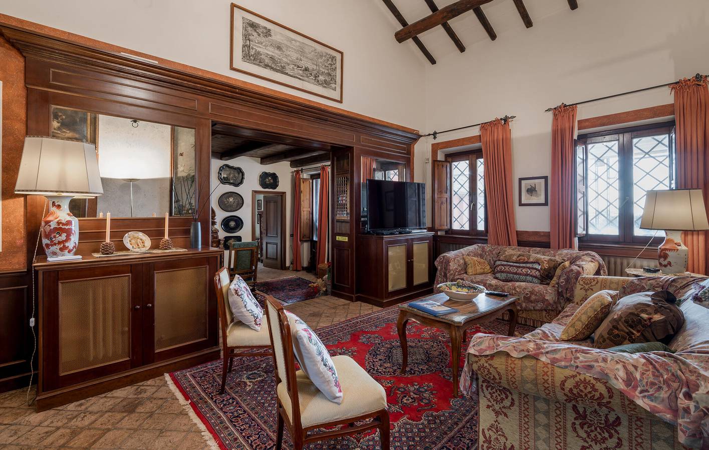 Luxury Lakeside Apartment with Pool and Parking in Marcigliana, Rome