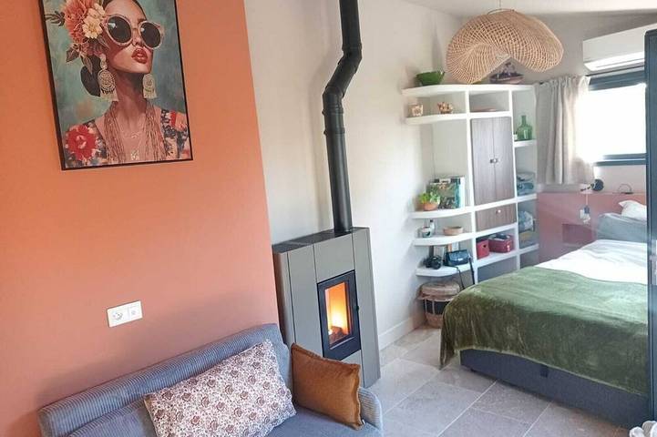 Location de vacances pour 2 personnes à Saint-Étienne-de-Fontbellon - 2