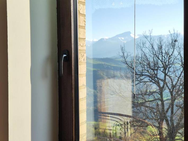 Privatzimmer für 3 Personen, mit Balkon und Terrasse sowie Garten und Pool in Penna San Giovanni - 3