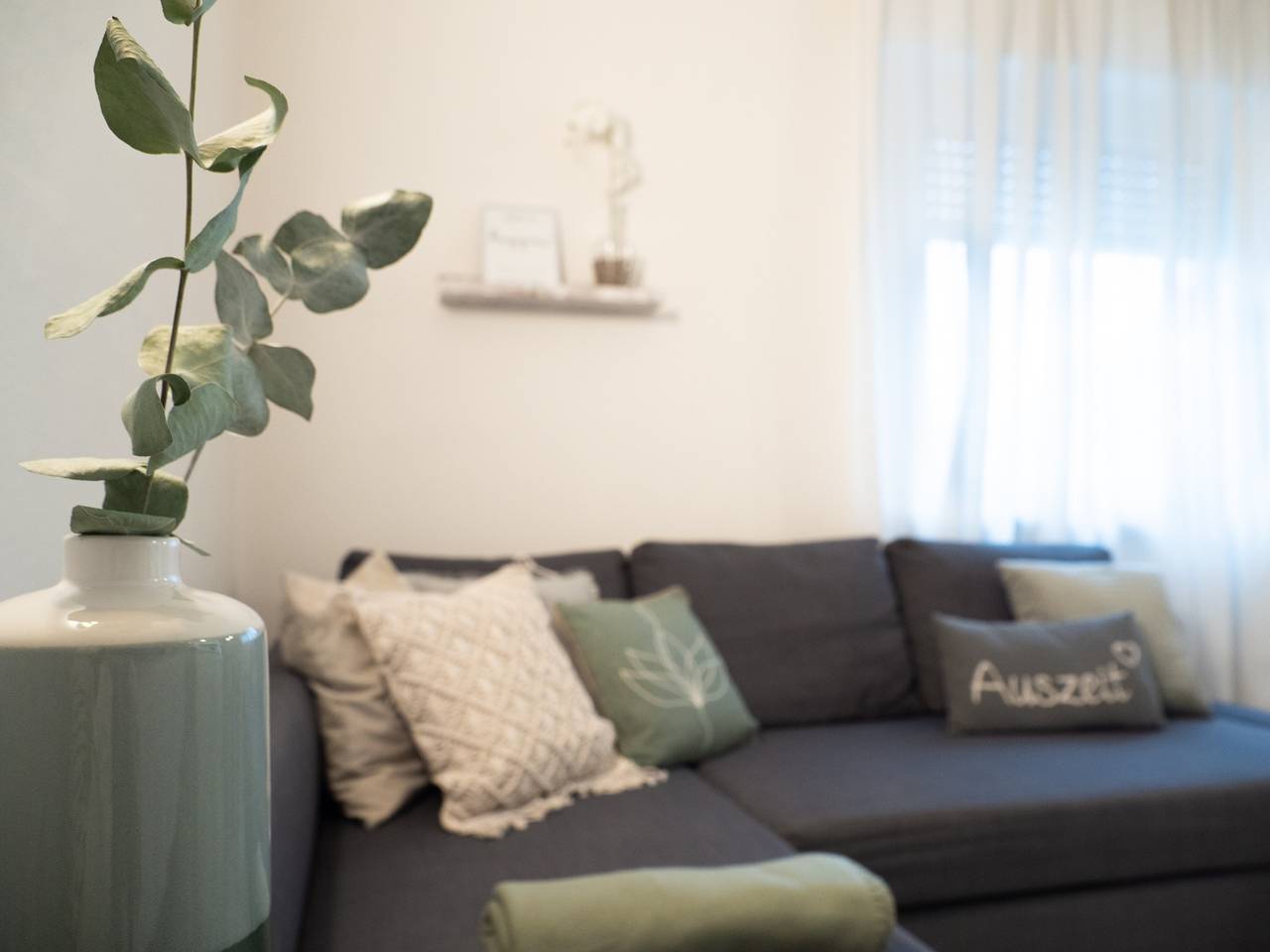 Entire apartment, Brand-new Holiday Apartment "Manuela" Near the Centre with Mountain View, Wi-Fi & Balcony in Untermais, Merano