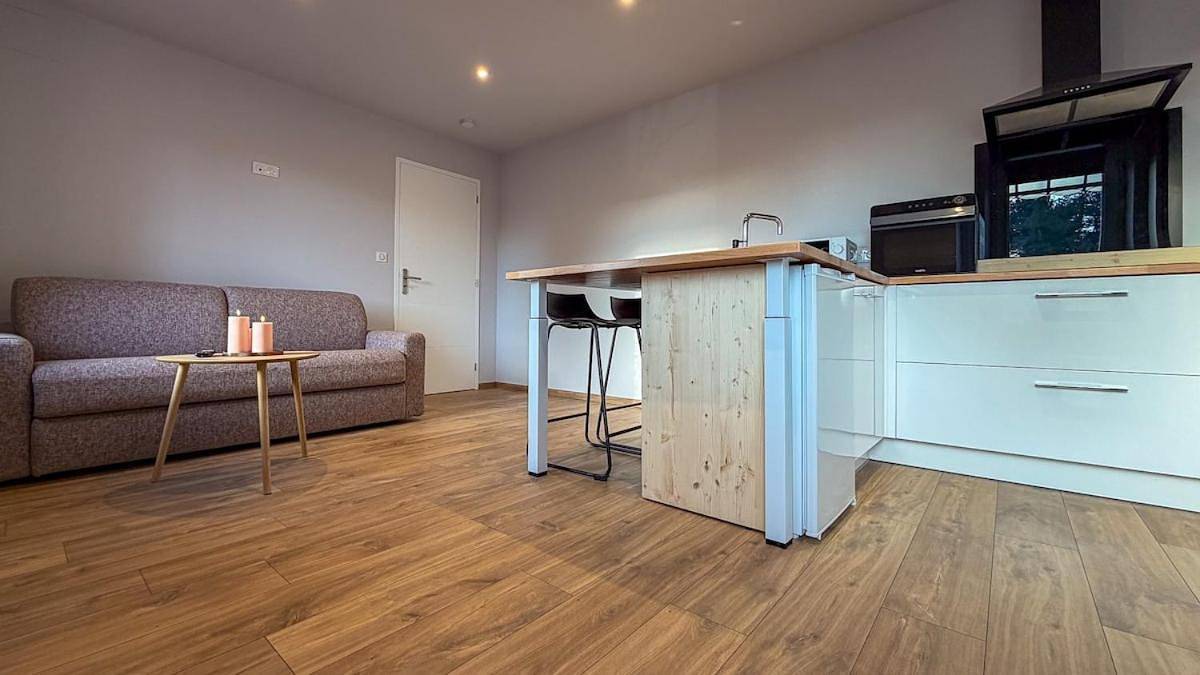 Appartement entier, Cocon chaleureux proche Epinal Private parking in Uxegney, Région d'Épinal