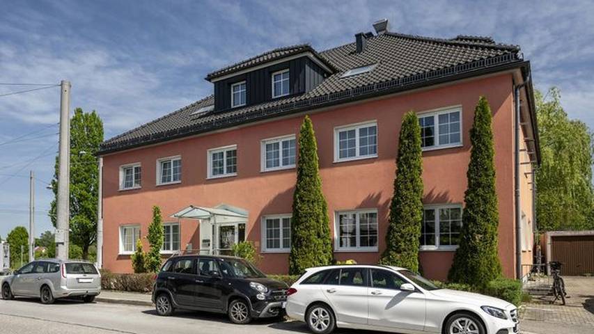 Room for 2 people, with balcony in Salzburg