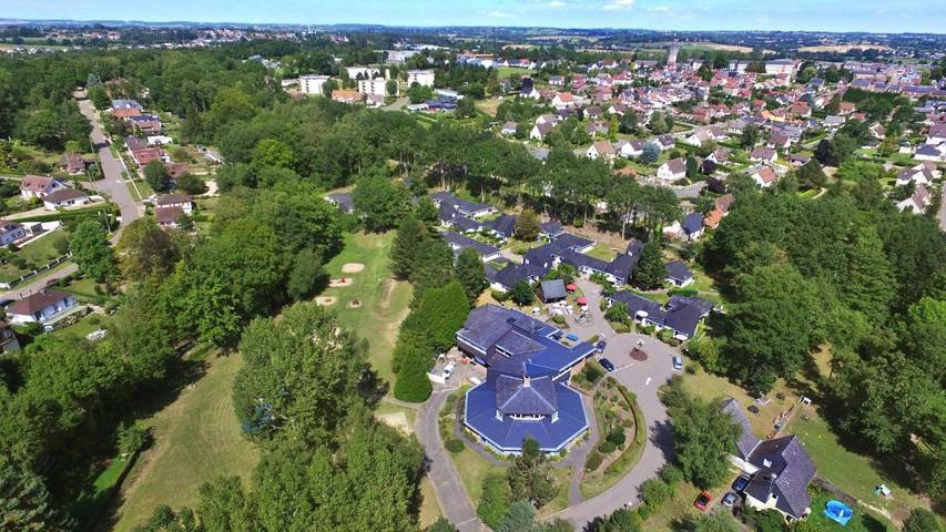 Parc de vacances pour 5 personnes, avec jardin, animaux acceptés en Normandie - 2