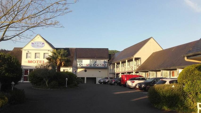 Hôtel pour 2 personnes, avec jardin et jacuzzi ainsi que sauna et terrasse