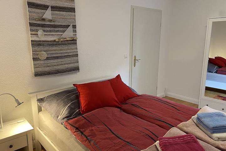 Ferienwohnung für 7 Personen, mit Terrasse und Garten in Heide - 3