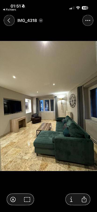 Gîte pour 8 personnes, avec vue et terrasse, animaux acceptés à Saint-Paul-Trois-Châteaux