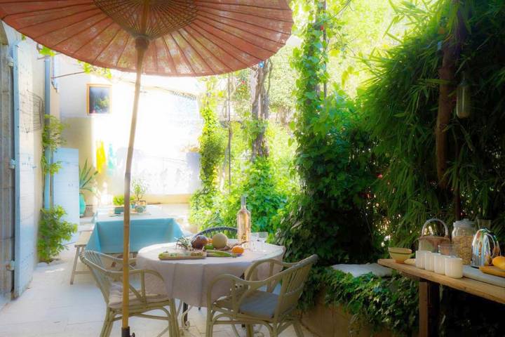 Maison d’hôte pour 3 personnes, avec Terrasse ainsi que Jardin et Vue