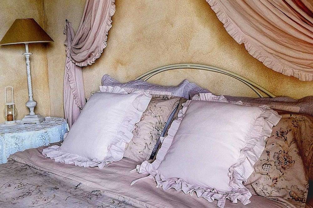 Entire apartment, Il Lonfo, La Locanda del Moro, Pieve Fosciana, Lucca and Viareggio in Pieve Fosciana, Garfagnana