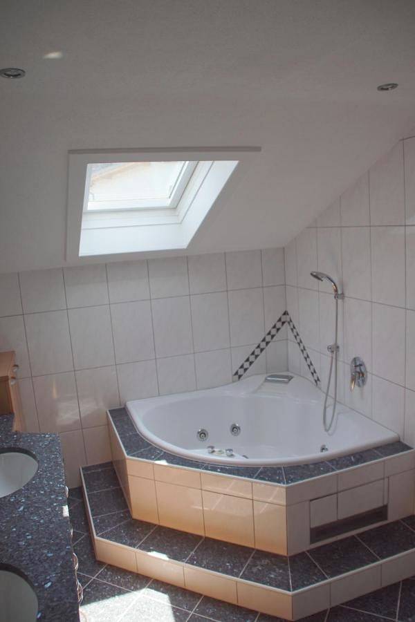 Ganze Wohnung, Two-Bedroom Apartment in Tobadill, Bezirk Landeck