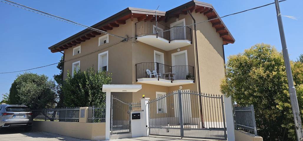 Maison d’hôte pour 3 personnes, avec jardin dans Abruzzes