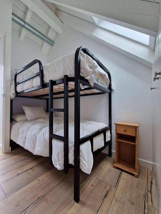 Gîte pour 7 personnes, avec vue dans Tredós - 3