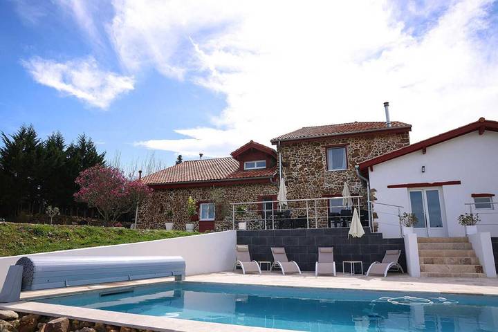 Chambre d’hôte pour 2 personnes, avec jardin et sauna