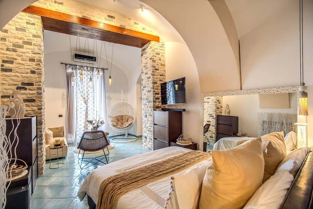 Ganze Wohnung, Honeymooners nest in Amalfi coast in Marciano, Neapel Provinz