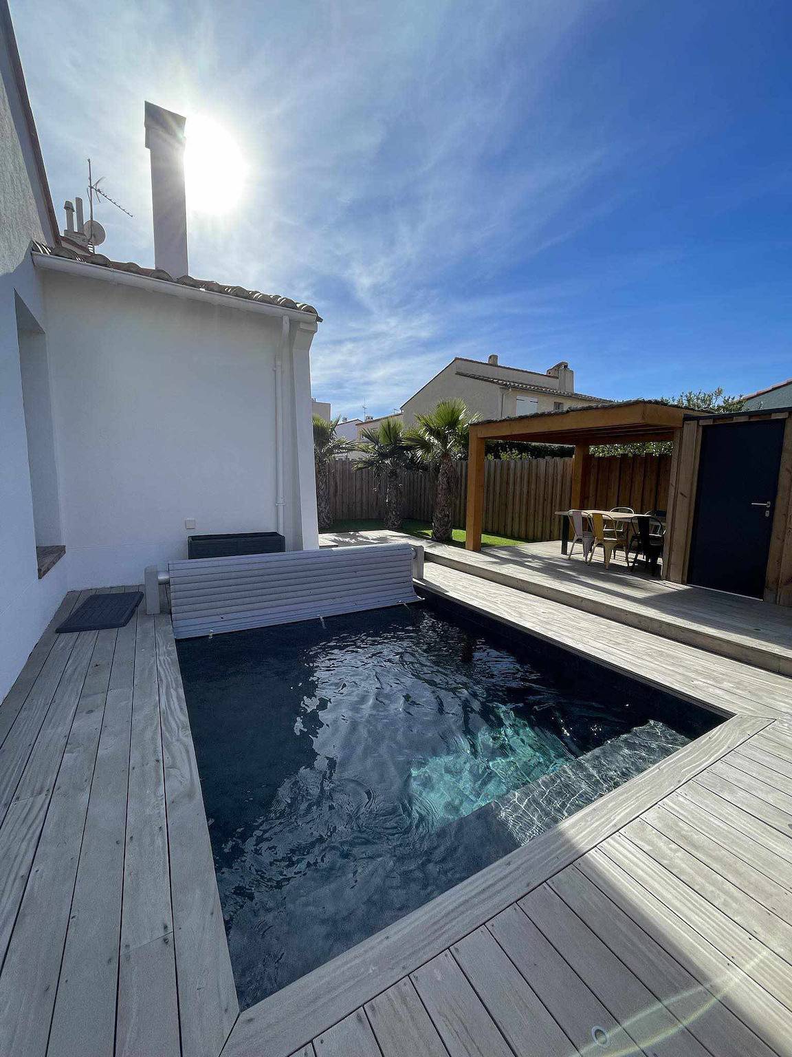 St Cyprien Villa 3 étoiles avec piscine 3 chambres in Saint-Cyprien-Plage, Saint-Cyprien