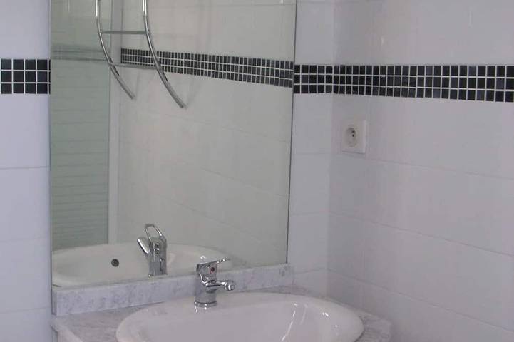 Location de vacances pour 4 personnes, avec jardin et balcon, animaux acceptés à Banne - 4