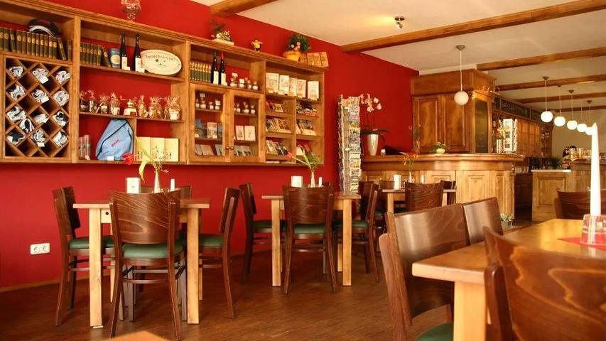 Ferienwohnung für 6 Personen, mit Sauna und Garten in Radebeul - 2