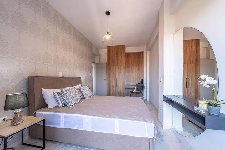 Gîte pour 2 personnes, avec vue et balcon dans Selianitika - 3