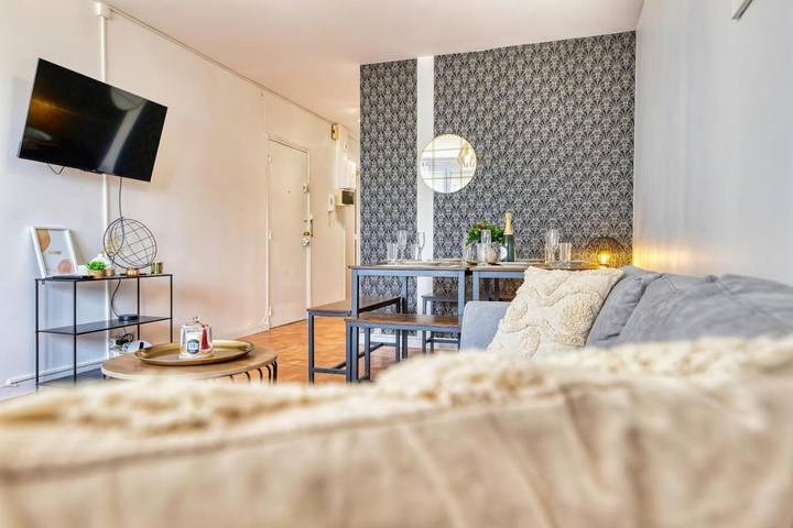 Gîte pour 8 personnes, avec vue et balcon à Mérignac - 4